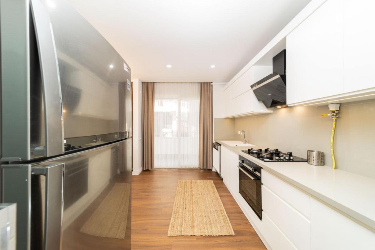 Central Flat With Balcony Near Sea In Muratpasa Apartment อันตัลยา ภายนอก รูปภาพ